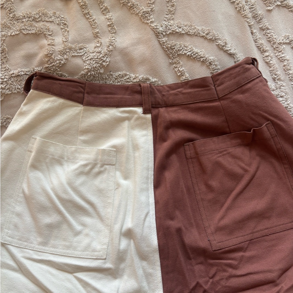 Soluna Collective (via Madewell) Two-Tone Cargo Pants | Size 12 w/Altered Waist - Picture 7 of 7